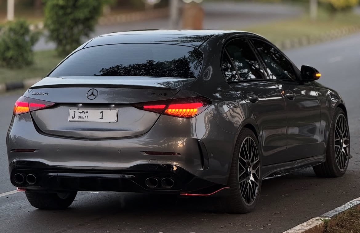 MERCEDES BENZ C43 ///AMG
Foreign used 2023 Model 
Original duty ☑️
🏷️15.9m
📍Abuja