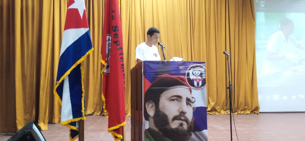 cdr_cuba's tweet photo. 🙌🇨🇺La Ciudad Héroe acogió este sábado el acto central nacional por el día del donante voluntario de sangre. Al encuentro asistieron las máximas autoridades del Partido y el Gobierno en el territorio. https://t.co/CUW8bfX78P