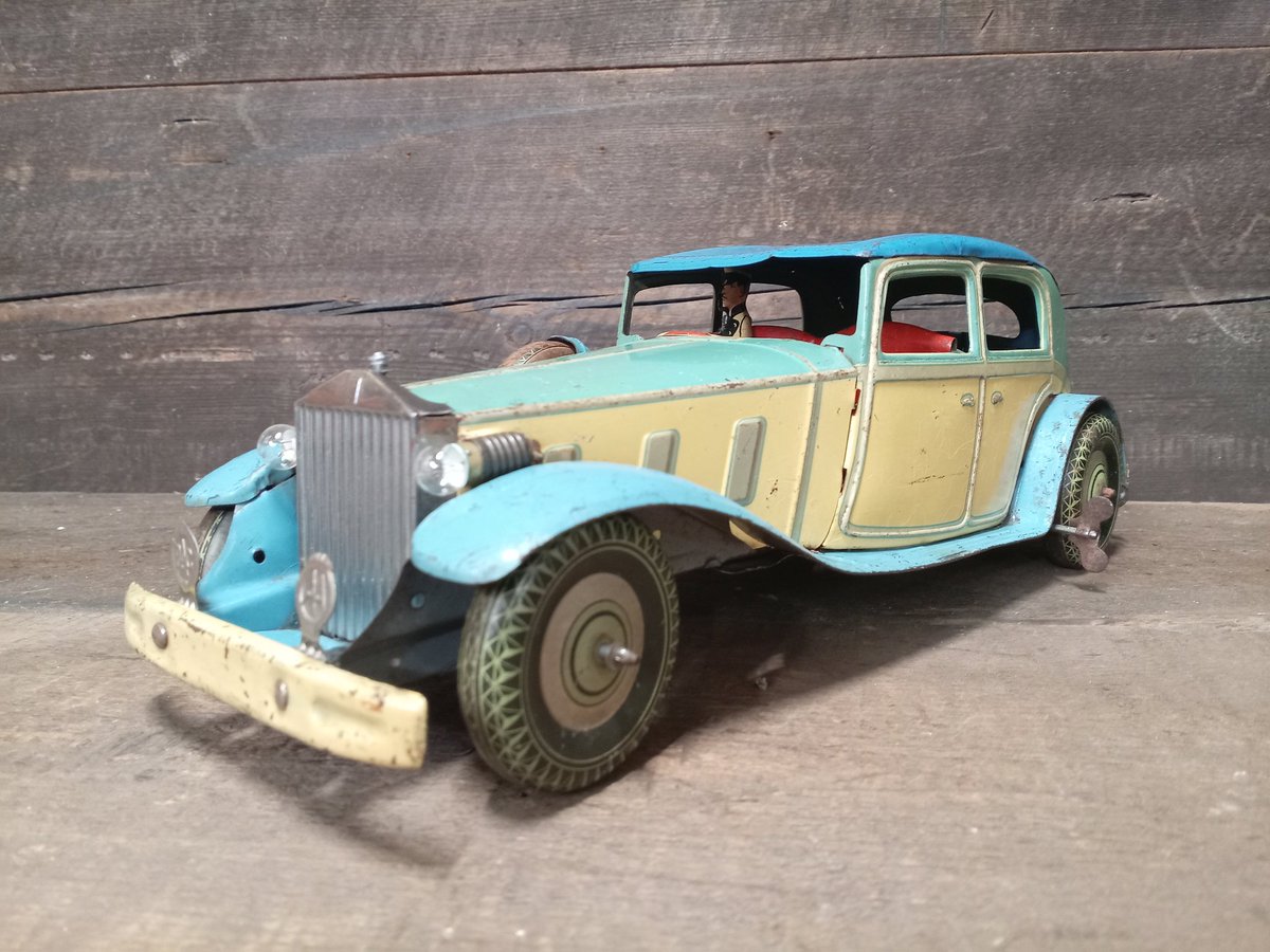 A recent addition to the fleet!
#HistoryBehideTheToys
#MotoringHistory
#Mettoy #RollRoyce