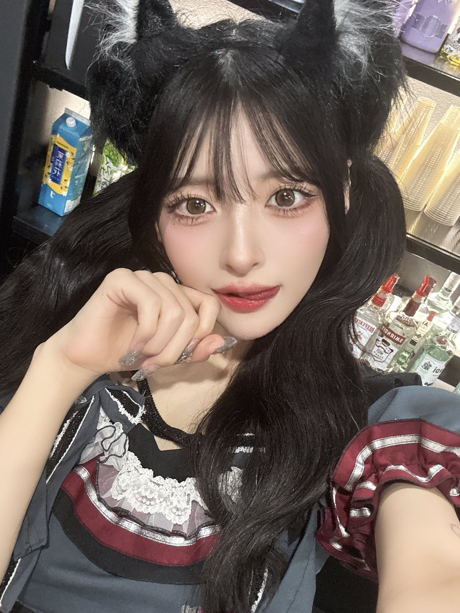 退勤しました♪♪
初めましてさん多くて楽しかったし久々の仲良したちも来てくれてまじありがとーっт т♡
チェキ乾杯ポンオリ缶サンキュです！！
次の出勤はしばらく空いて17日24:00~です！この日は本気まったり予報です。頼む