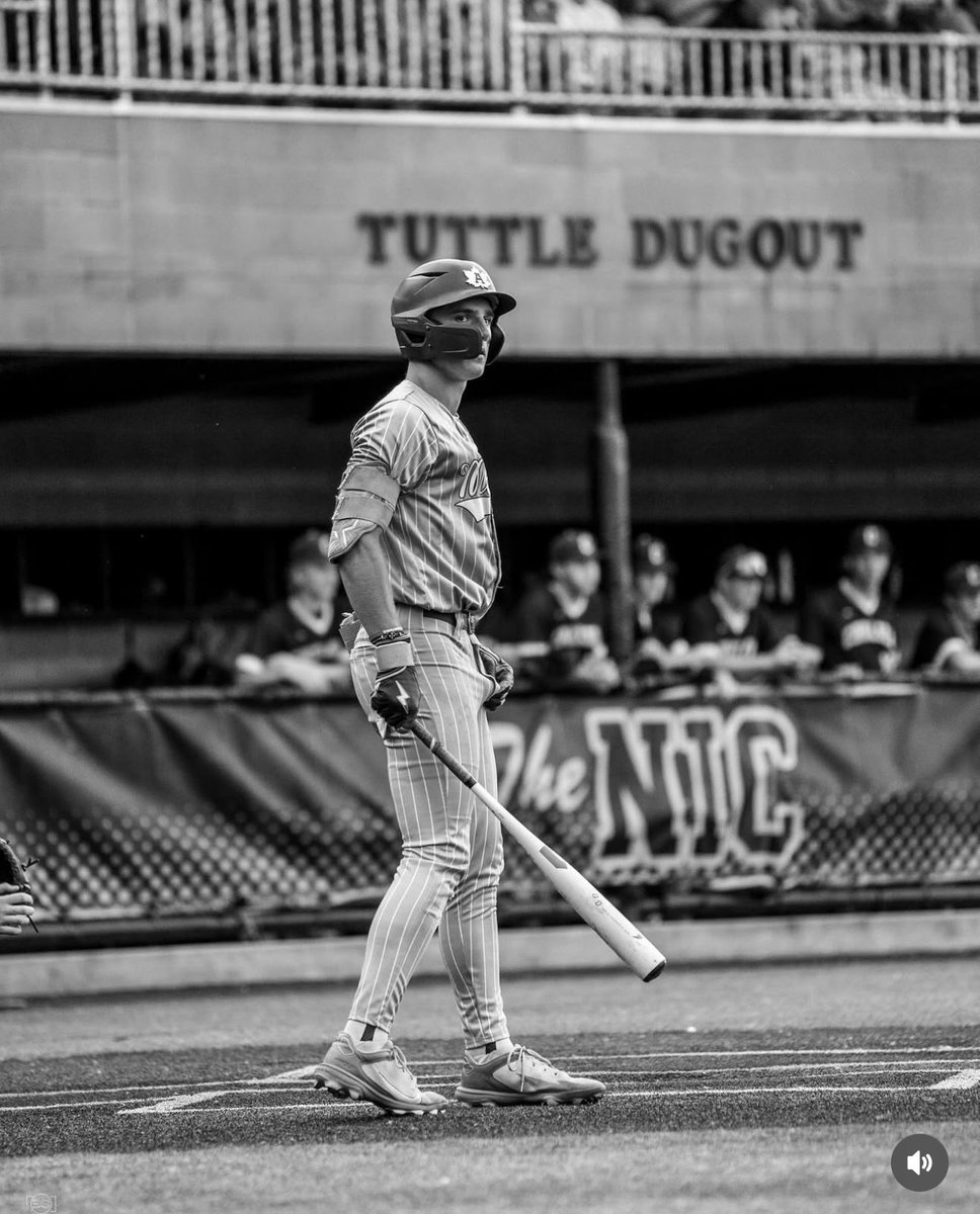 BaseballMaple's tweet image. Congrats to @TylerBrugge06
1st Team All State!
Go Maples!