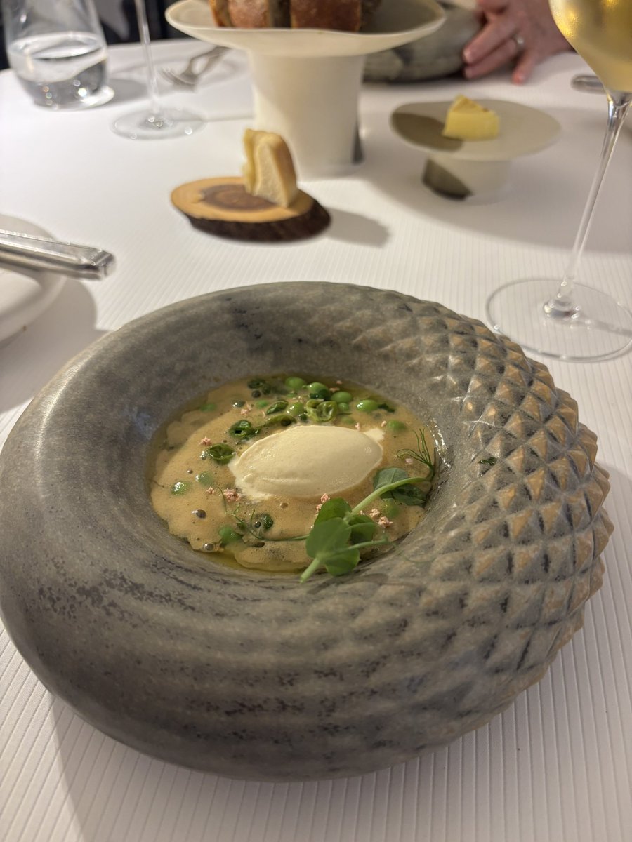 Au Crocodile… definitely worth the hype!
The soup with the homemade ginger ice cream in the crucible was the winner!