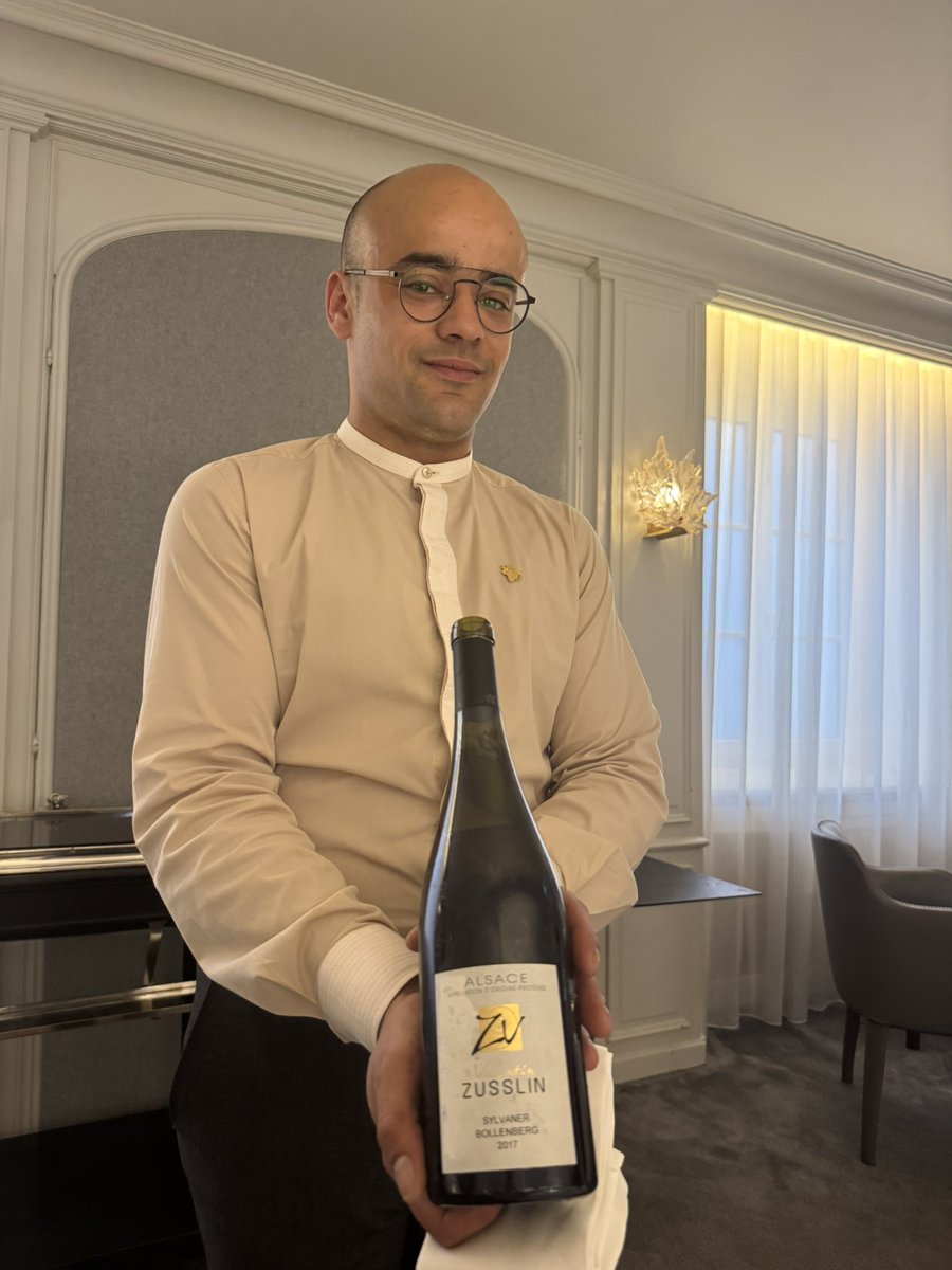 🌴☀️⛵️Dr. Deb #D4L Island Style 🧡🤎 tweet media