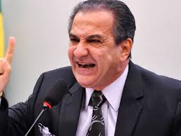 Malafaia tá falando Bosta pra tudo quanto é lado, o que vocês acham pessoal, o falso pastor golpista deveria ir "Procurar a tal Rola", SIM ou NÃO ???  🤣  👇