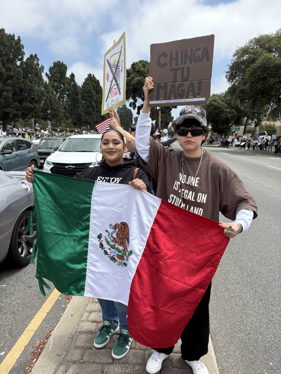 GothPhag's tweet image. No one is illegal on stolen land!! Stop kidnapping innocent people and splitting up families who are just trying to live normal lives like everyone else. Fuck MAGA and ICE!