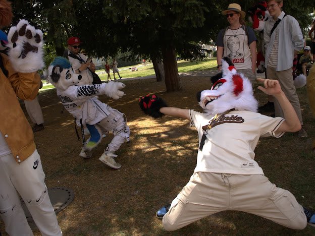 Jojo reference with <a href="/White_Point_/">WhitePoint | The Local Arctic Fox</a>  in Karlsruhe walk🔥