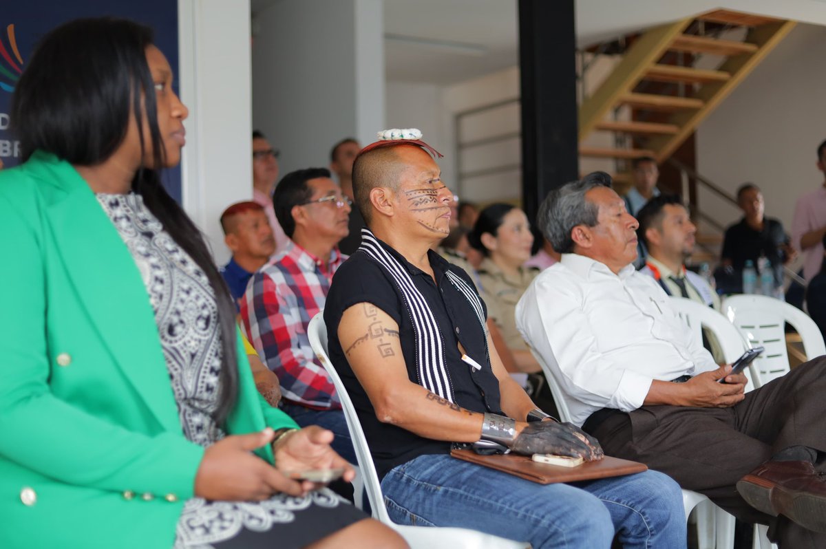 anitacaicedoec's tweet photo. #AsíAvanzamos Durante dos días, trabajamos de 🫱🏽 mano con la Subsecretaria de Memoria Social y  el Director Nacional de Museos del Ecuador del Ministerio de Cultura y Patrimonio, autoridades locales, gestores e investigadores  culturales;

#AnitConLaGente #LaCulturaEsFuturo https://t.co/xawKLgGyK5