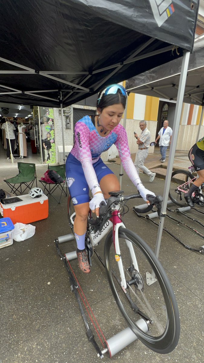 Antes de la crono ! <a href="/VueltaFemenina/">Vuelta a Colombia Femenina</a> #MarianaHerrera