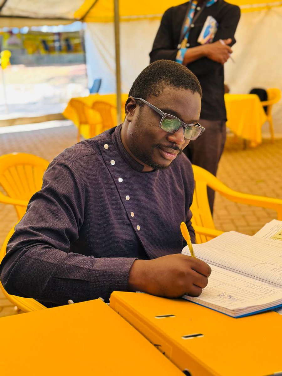 abramopio's tweet photo. Humbled and honored to have picked my nomination forms today at the NRM headquarters. The journey to serve Orungo constituency officially begins. Let’s join hands together to mobilize for NRM and build PLU. 🇺🇬👍🏻 #MP  Orungo constituency- Amuria District. https://t.co/VdqqxzXjLs