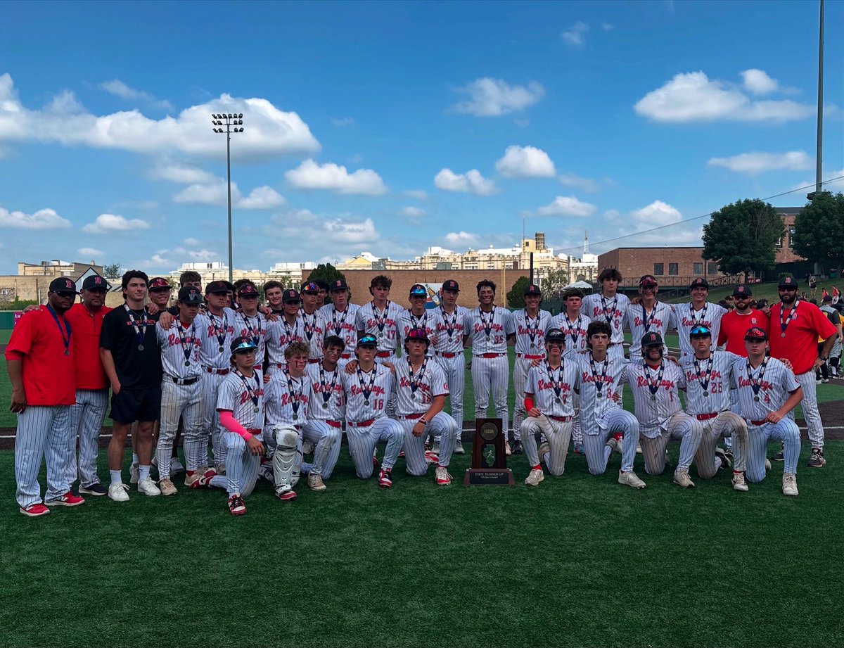 Congratulations to the Benet Boys Varsity Baseball Team on being the Runner Up in the State Championship Game! 🎉⚾️🏆
The final score was 8-5 VS St. Laurence.
We are proud of you and your history making season!
#redwingnation