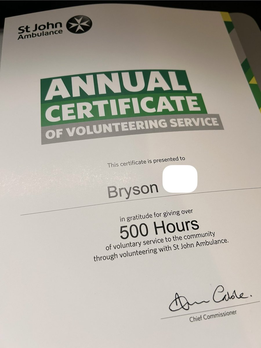 Super excited to have received these today whilst on duty <a href="/allianz_stad/">Allianz Stadium</a> <a href="/premrugby/">PREM Rugby</a> 🏉🏟️

Thank you to <a href="/SJAWestLondon/">St John Ambulance West London</a> County Council and wider #StJohnPeople who made my volunteering all possible throughout these years 💚

#MySJADay #StJohnMoments