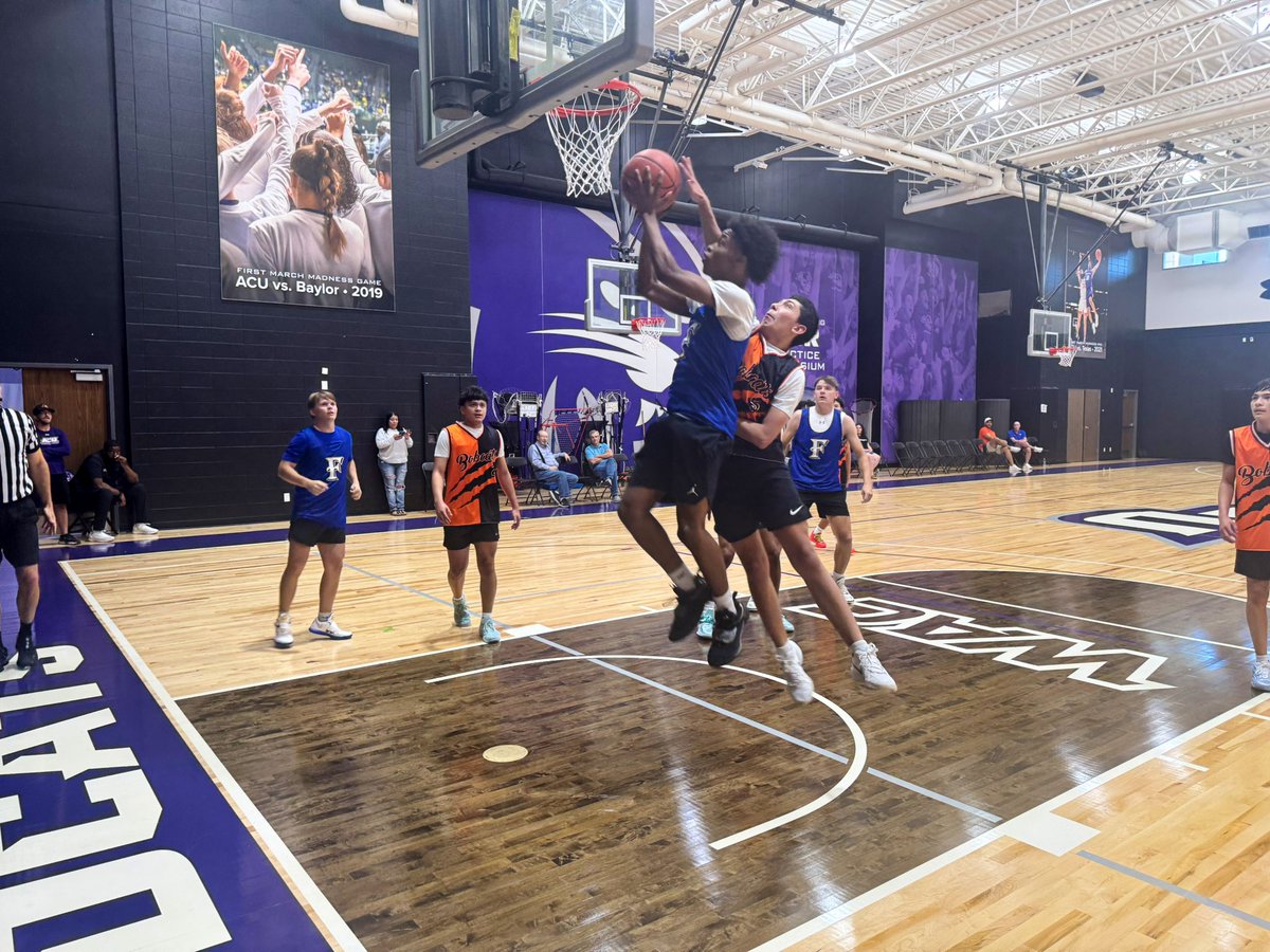 ACU_MBB's tweet image. Thank you to all the teams who participated in our Team Camp this weekend.
#BeDifferent | #GoWildcats
