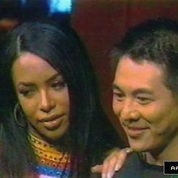 Aaliyah_Fanatic's tweet photo. Genuinely one of the prettiest women to ever walk on this earth... https://t.co/VxIwa5BSSG