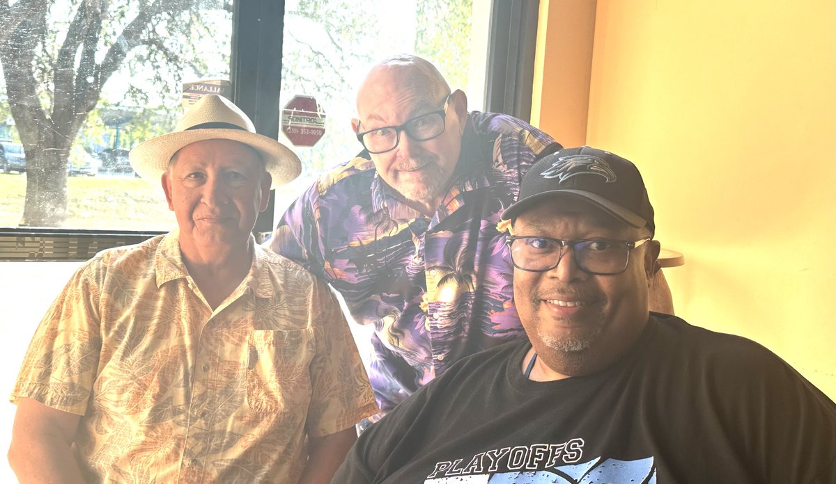It was great to get together with two friends while celebrating Mr. Britton’s 80th birthday. #7611