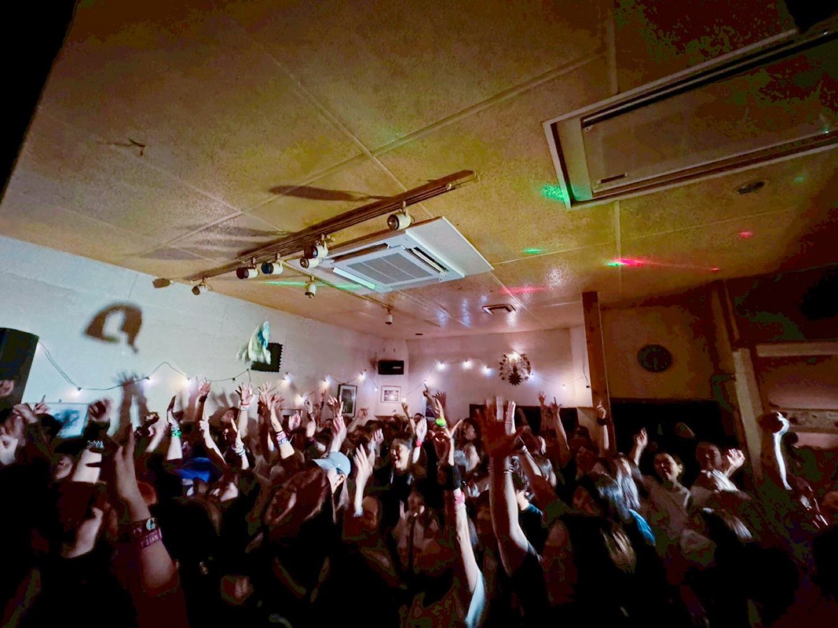 JUN SKY WALKER(S) 
LIVE IN AUSTRALIA
“Revenge” at 福生UZU  DAY①

福生UZU50周年おめでとうございます。
そしてオーストラリアのリベンジの1日目終了ありがとうございました。
メチャ熱だった。
#ジュンスカ
#森純太