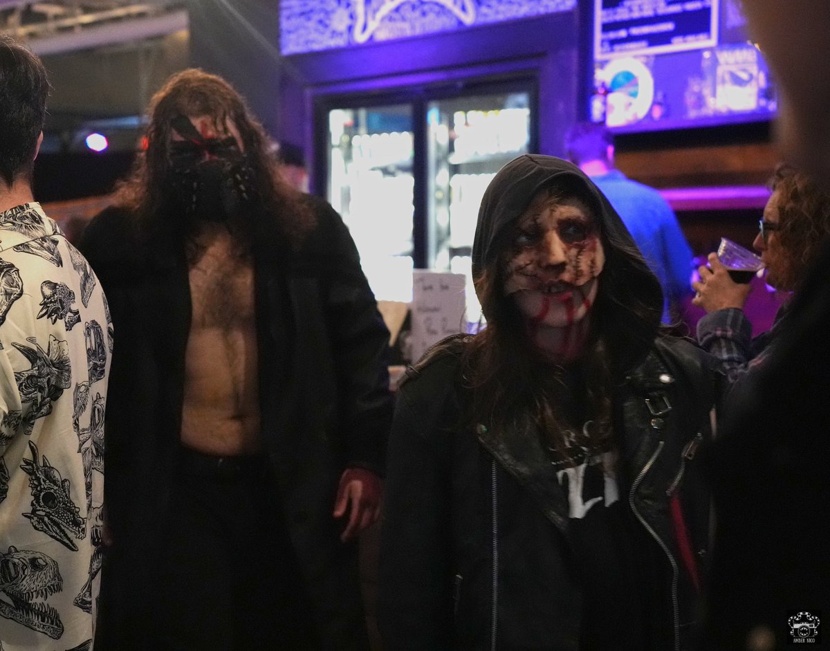 AmberNicoPhoto's tweet image. The Church of Filth and Jay Tunis vs. The Collective at Focus Pro Wrestling in Briantree, MA #focuspro #focusprowrestling #indiewrestling #wrestling #wrestlingmedia #wrestlingfan #wrestlingfans #femalephotographer #digitalphotography #ambernicophoto #ambernico #sony #boston