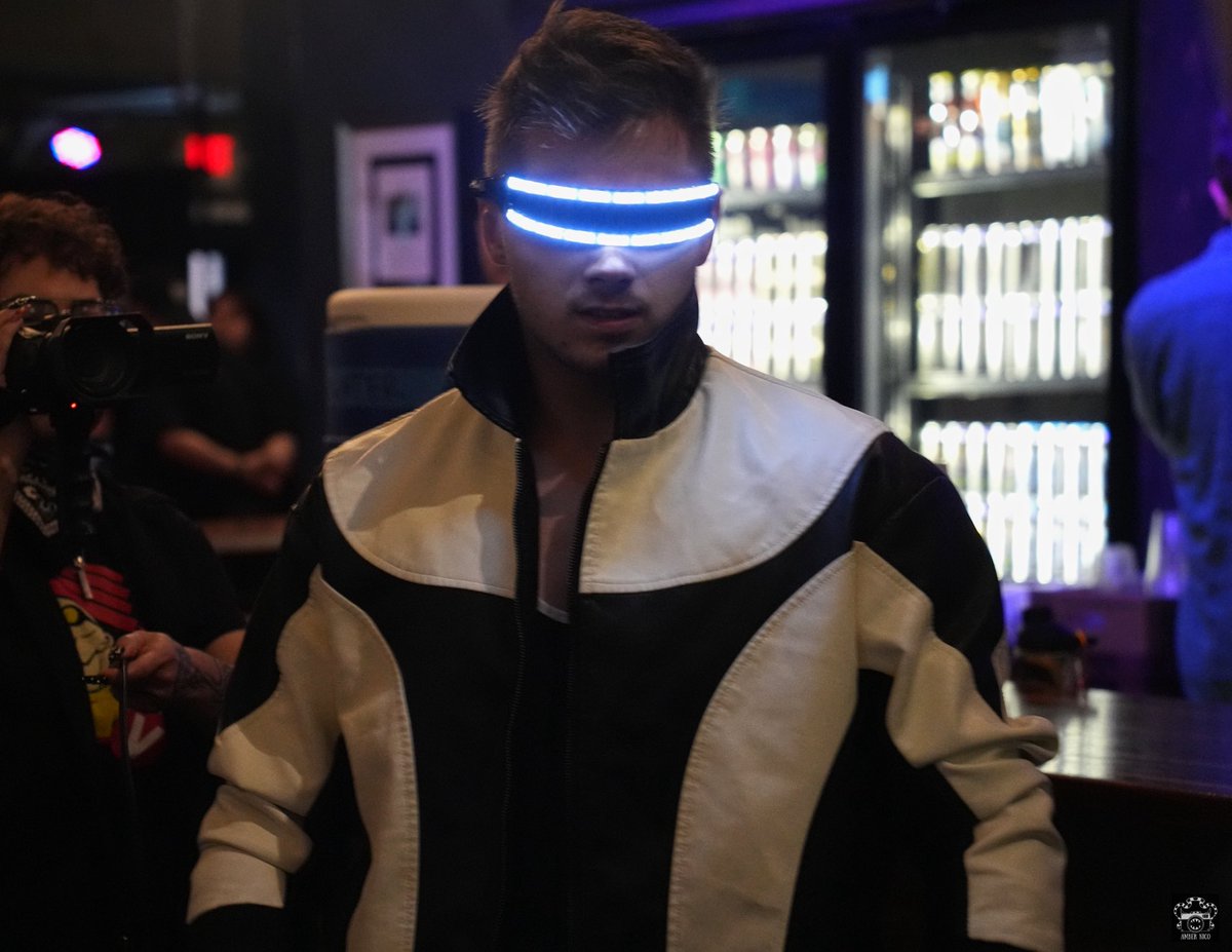 AmberNicoPhoto's tweet image. The Church of Filth and Jay Tunis vs. The Collective at Focus Pro Wrestling in Briantree, MA #focuspro #focusprowrestling #indiewrestling #wrestling #wrestlingmedia #wrestlingfan #wrestlingfans #femalephotographer #digitalphotography #ambernicophoto #ambernico #sony #boston