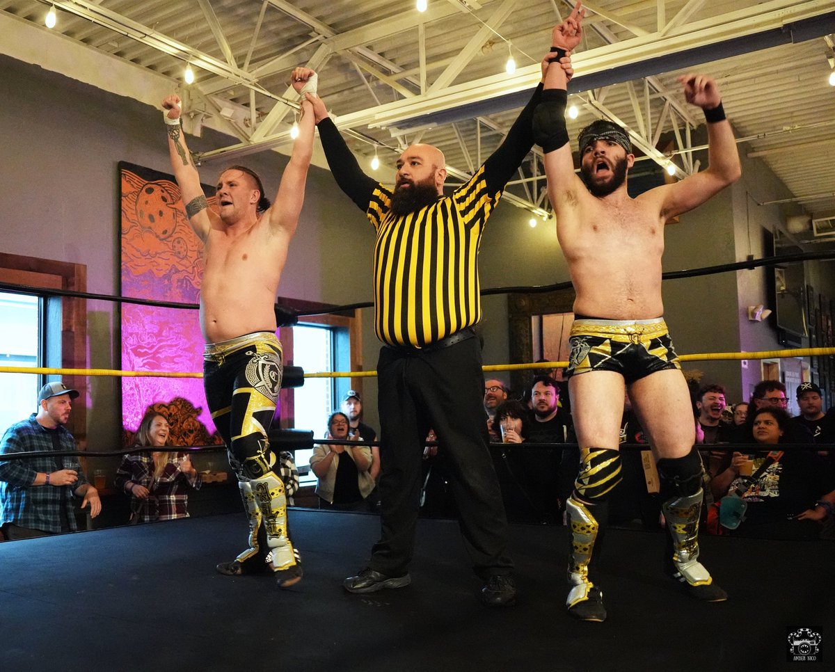 The Church of Filth and Jay Tunis vs. The Collective at Focus Pro Wrestling in Briantree, MA #focuspro #focusprowrestling #indiewrestling #wrestling #wrestlingmedia #wrestlingfan #wrestlingfans #femalephotographer #digitalphotography #ambernicophoto #ambernico #sony #boston