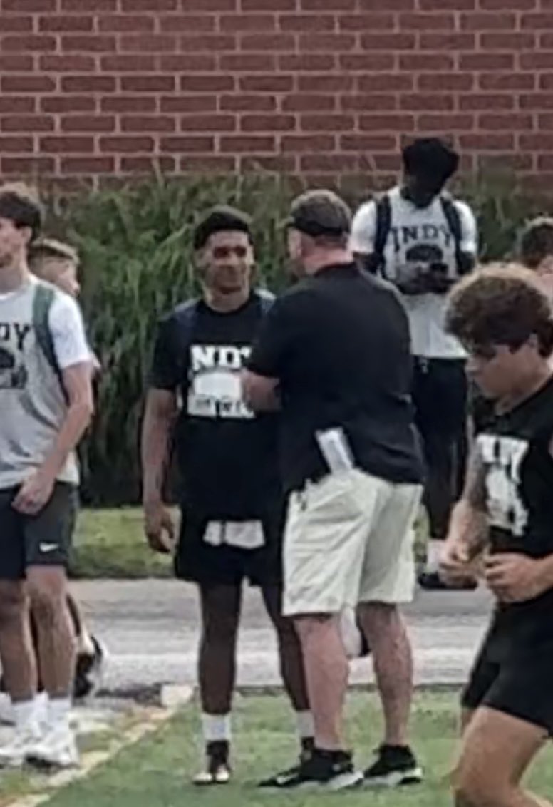 xvinson (@xvinsonqb1_2027) on Twitter photo Had a great time competing at the @UIndy Mega camp today. Big thanks to all the coaches I connected with. <a href="/KeeversChris/">Chris Keevers</a> <a href="/CoachWaddle/">Andy Waddle</a> <a href="/CoachFlo12/">Reed Florence</a> <a href="/travispalmer7_/">Travis Palmer</a> <a href="/CoachJTBear/">John Bear</a> <a href="/coachcjr/">CJ Ramsey</a> <a href="/wthsfb/">WTHS Blue Devil FB</a> <a href="/mwfbrecruiting/">Midwest Football Recruiting</a> <a href="/PrepRedzoneIL/">Prep Redzone Illinois</a> Had a great time competing at the @UIndy Mega camp today. Big thanks to all the coaches I connected with. <a href="/KeeversChris/">Chris Keevers</a> <a href="/CoachWaddle/">Andy Waddle</a> <a href="/CoachFlo12/">Reed Florence</a> <a href="/travispalmer7_/">Travis Palmer</a> <a href="/CoachJTBear/">John Bear</a> <a href="/coachcjr/">CJ Ramsey</a> <a href="/wthsfb/">WTHS Blue Devil FB</a> <a href="/mwfbrecruiting/">Midwest Football Recruiting</a> <a href="/PrepRedzoneIL/">Prep Redzone Illinois</a>