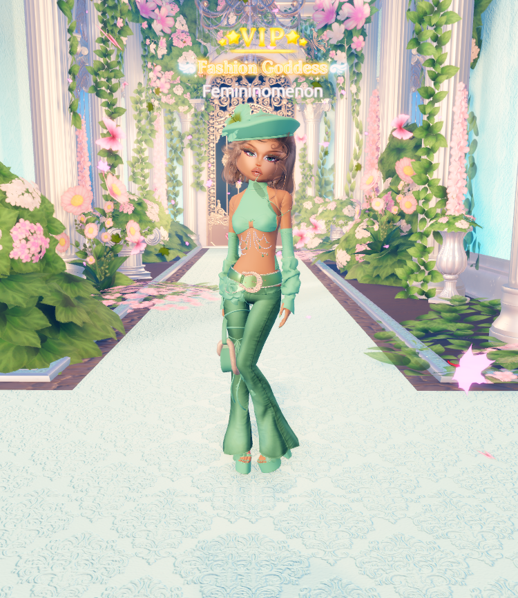 Slayyter5's tweet photo. I need this outfit irl real bad lol https://t.co/FN2yljgIIf
