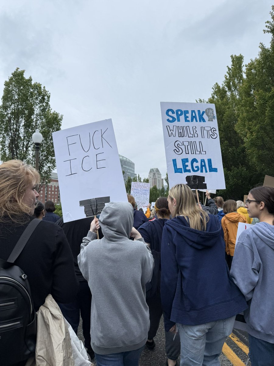 i protested today, there’s lots that i want to say but i never know how to find the words, all im going to say is if you’re not angry you’re not paying attention. 

use your voice, show up, do good