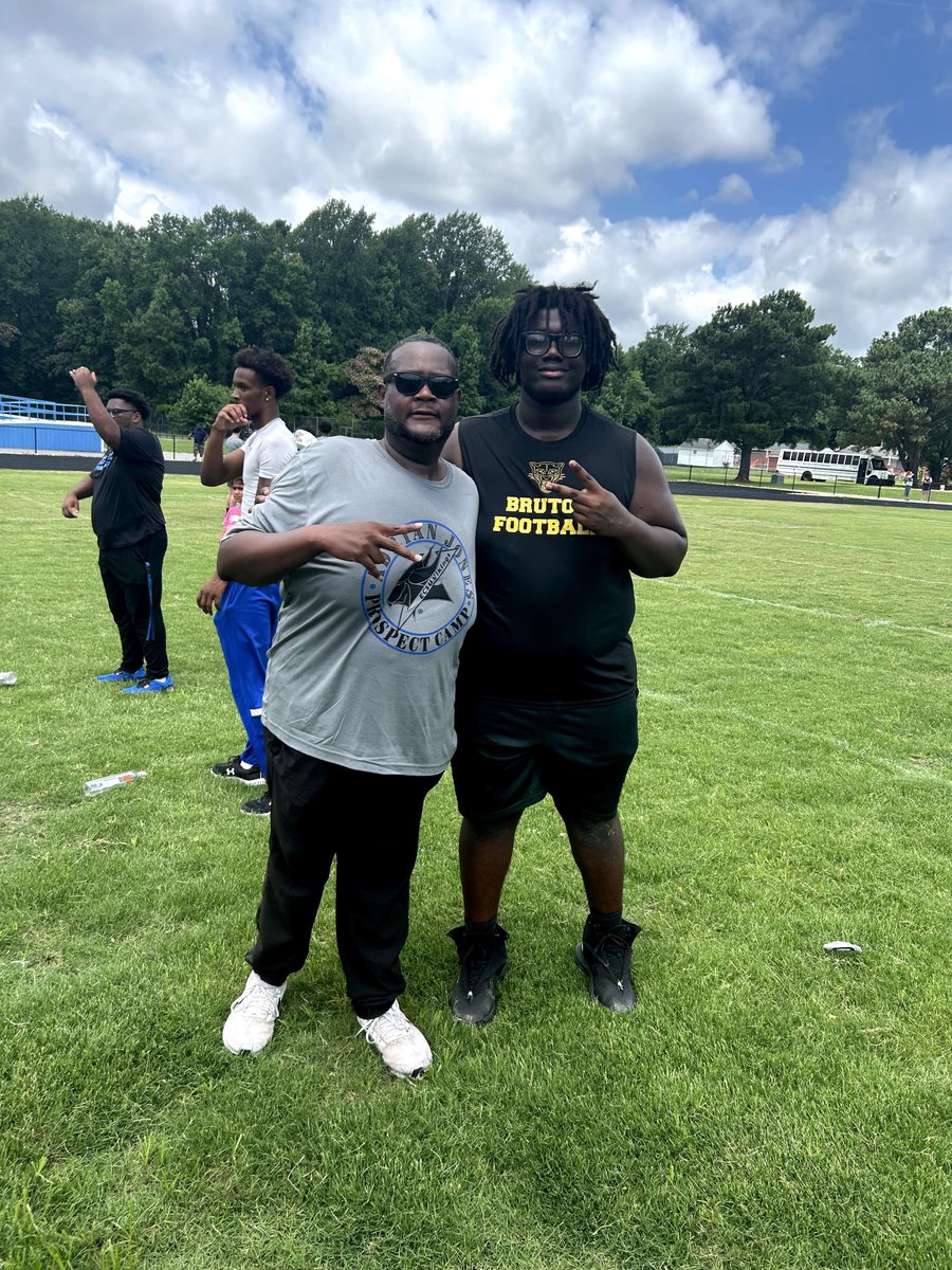 The Big Rig (@jamainem100) on Twitter photo Had a great time at the Adrian Jones Prospect Camp.
I wanna thank <a href="/CoachAJ_Jones/">Adrian Jones</a> for allowing me to attend the camp and <a href="/CoachManago/">LaQuaid Manago</a> for Coaching me and allowing me to compete. I'm looking forward to connecting with you guys more and I had a great time <a href="/CoachBazemore/">DeVondre Bazemore, MAA</a>
#goVikings Had a great time at the Adrian Jones Prospect Camp.
I wanna thank <a href="/CoachAJ_Jones/">Adrian Jones</a> for allowing me to attend the camp and <a href="/CoachManago/">LaQuaid Manago</a> for Coaching me and allowing me to compete. I'm looking forward to connecting with you guys more and I had a great time <a href="/CoachBazemore/">DeVondre Bazemore, MAA</a>
#goVikings