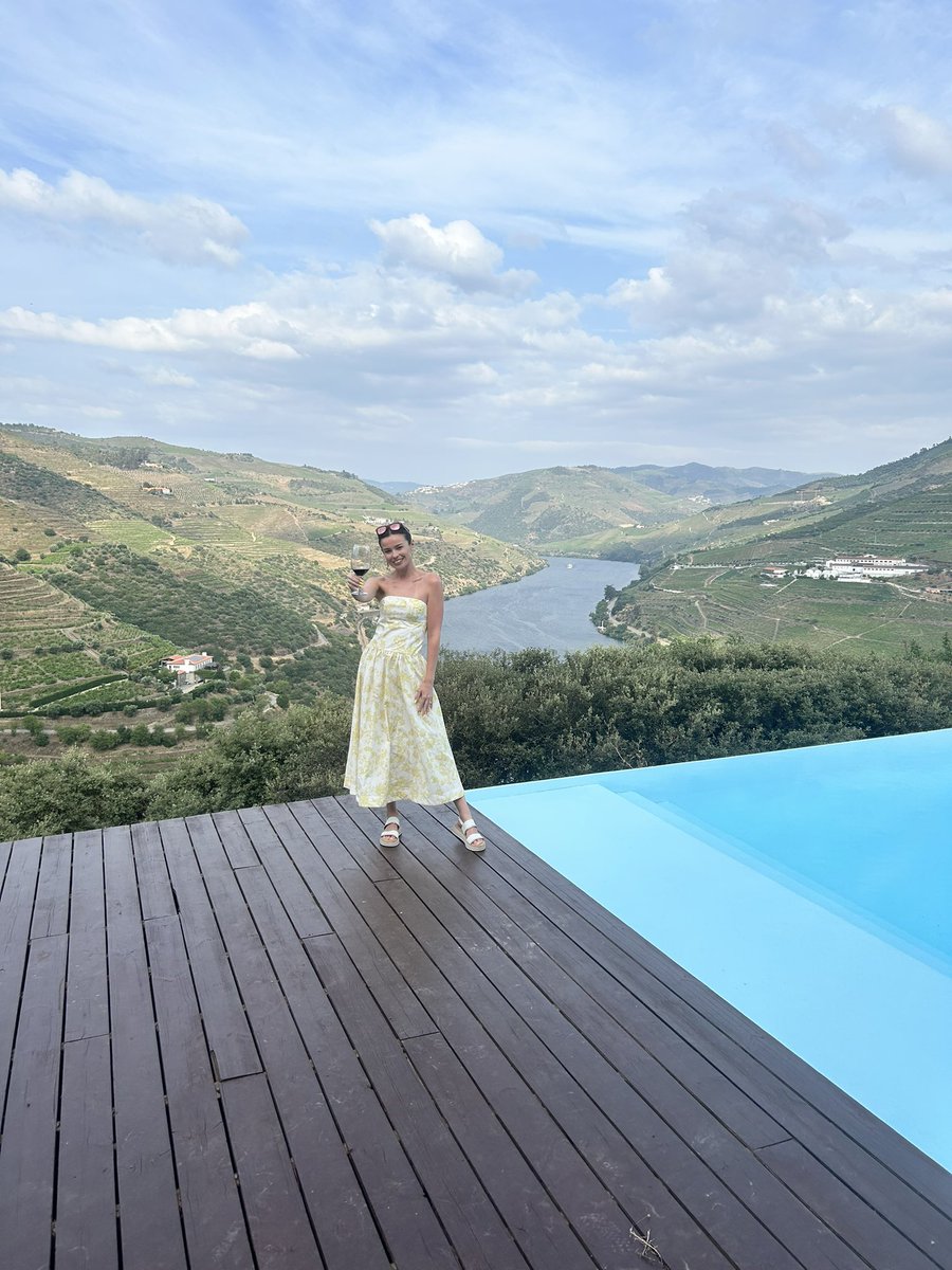 irish (@irishnftgal) on Twitter photo Cheers to being 30. 🎂 Cheers to being 30. 🎂