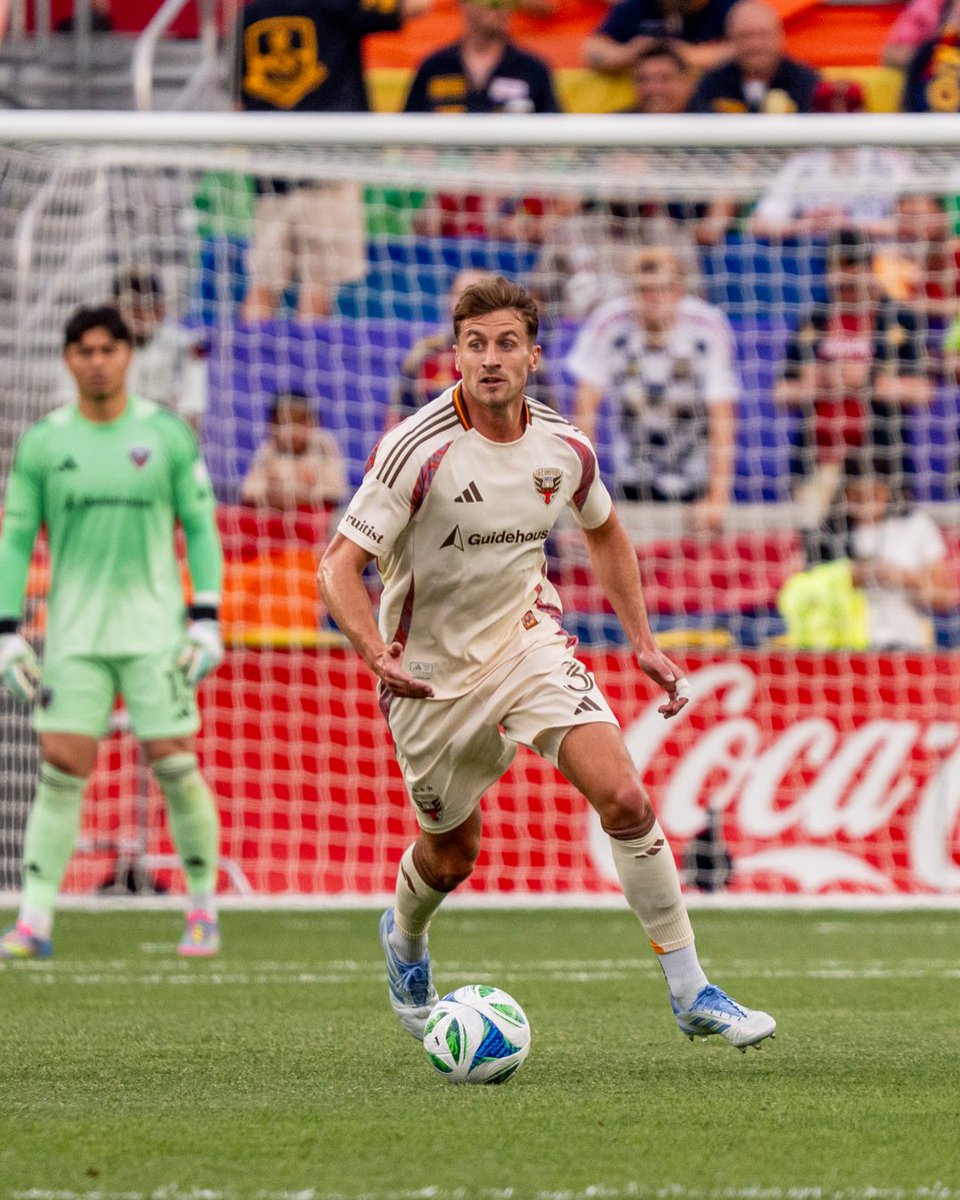46'. All to play for!  

Watch #RSLvDC on <a href="/AppleTV/">Apple TV</a> on #MLSSeasonPass: apple.co/45i4jit