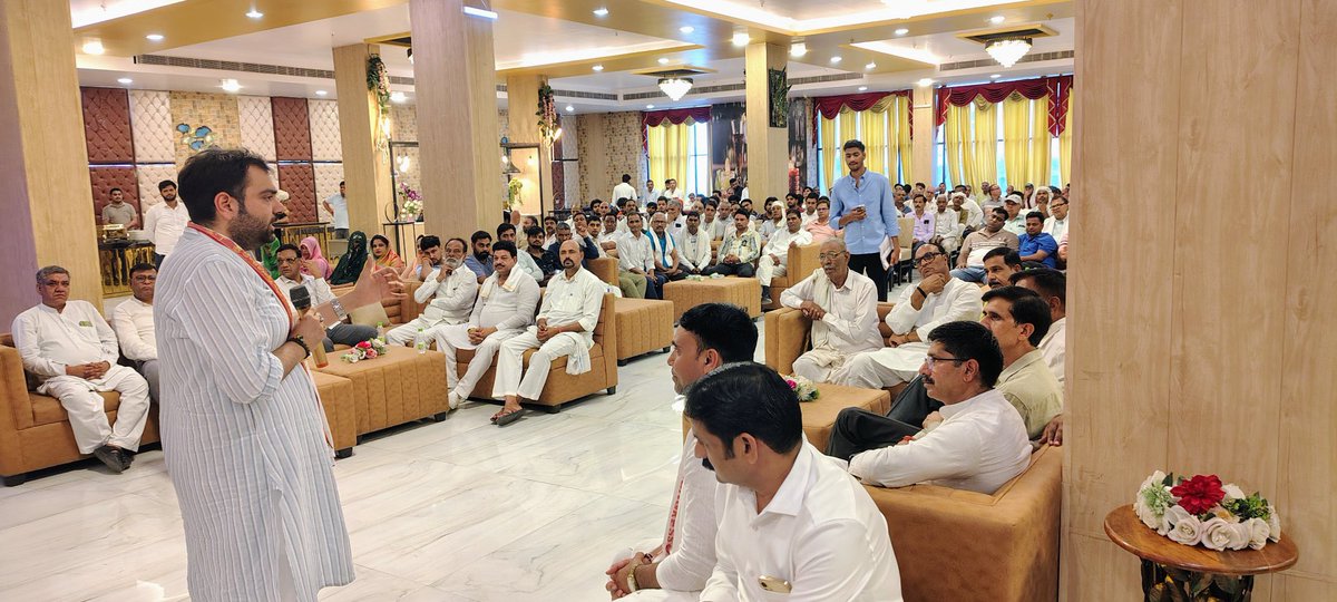 B M Sandeep (@bmsandeepaicc) on Twitter photo Attended meeting in Dharuhera Block congress meeting , Rewari Assembly Constituency, as part of the Sangathan Srijan Abhiyan. AICC Sec <a href="/Chiranjeev_INC/">Chiranjeev Rao</a> Ex MLA ,Suresh Gupta ji WP HPCC, <a href="/ParagSharmaINC/">Parag Sharma</a> , Dr M L Ranga Ji Ex Minister other leaders were present
We had meaningful Attended meeting in Dharuhera Block congress meeting , Rewari Assembly Constituency, as part of the Sangathan Srijan Abhiyan. AICC Sec <a href="/Chiranjeev_INC/">Chiranjeev Rao</a> Ex MLA ,Suresh Gupta ji WP HPCC, <a href="/ParagSharmaINC/">Parag Sharma</a> , Dr M L Ranga Ji Ex Minister other leaders were present
We had meaningful