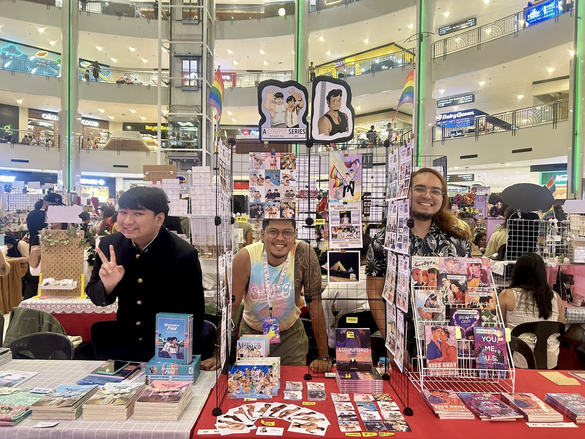KomiketPH tweet picture