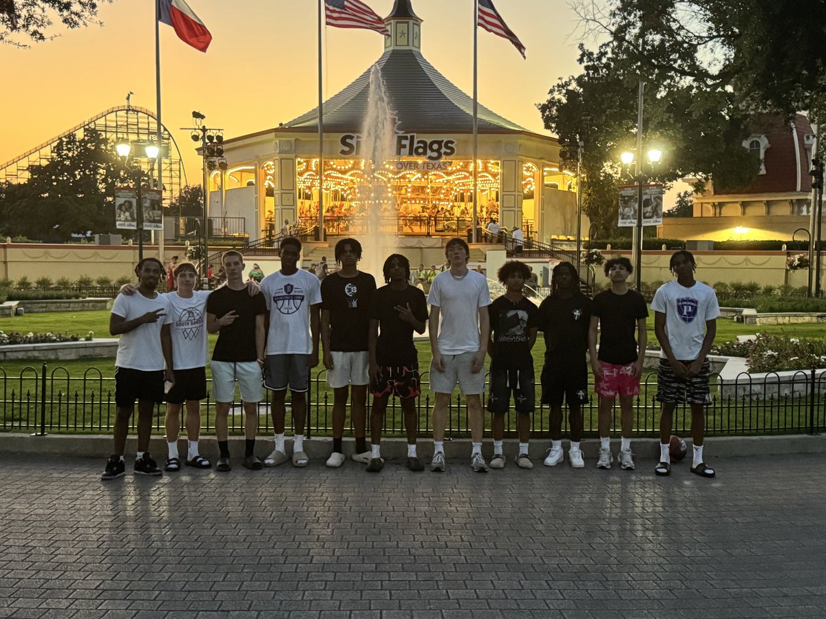 hoops3245's tweet image. Great trip to Texas