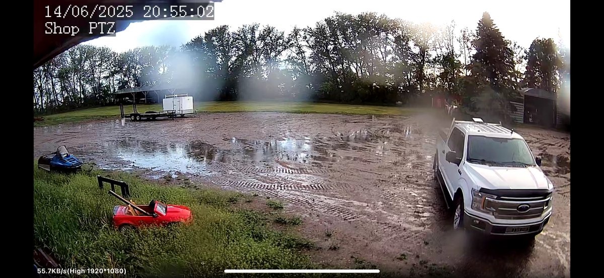 SilverStarAg's tweet image. First time I’ve seen puddles in the yard this year