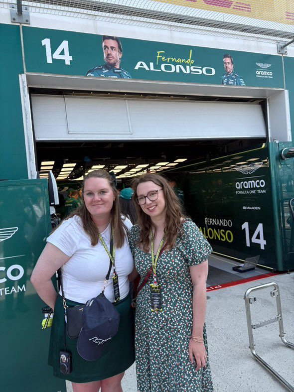 alonsosversion's tweet image. cannot believe that @Iancestroll18 chose me to come along on this opportunity but thank you to her and thank you @AstonMartinF1 for giving her literally the most amazing gift ever