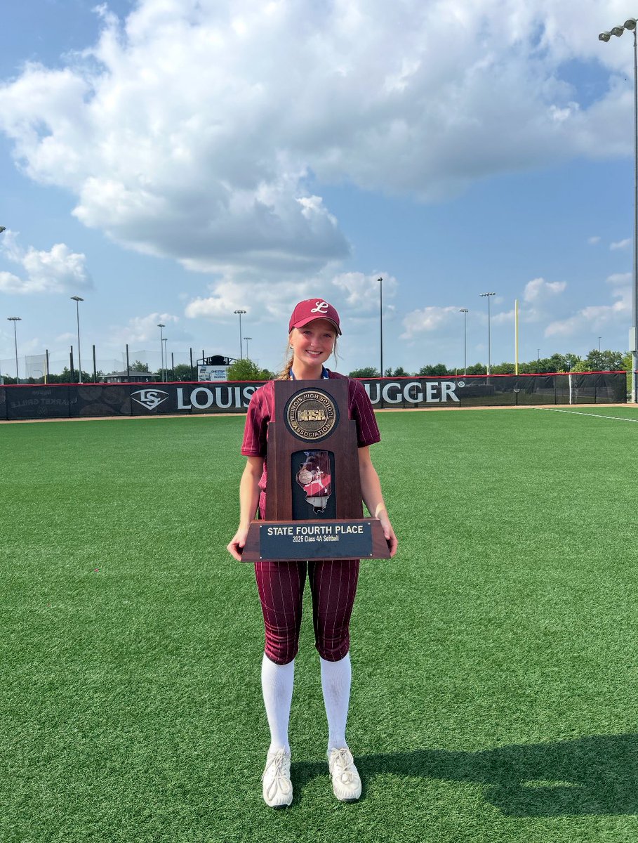 Although this isn’t the outcome we had hoped for, I am so proud of my team for making it to the state finals and finishing 4th place. Couldn’t ask for a better group!!❤️❤️ 
I finished my junior season with 88.1 IP, 119 SO, 1.743 ERA, .169 BAA, 16 BB, and .781 WHIP