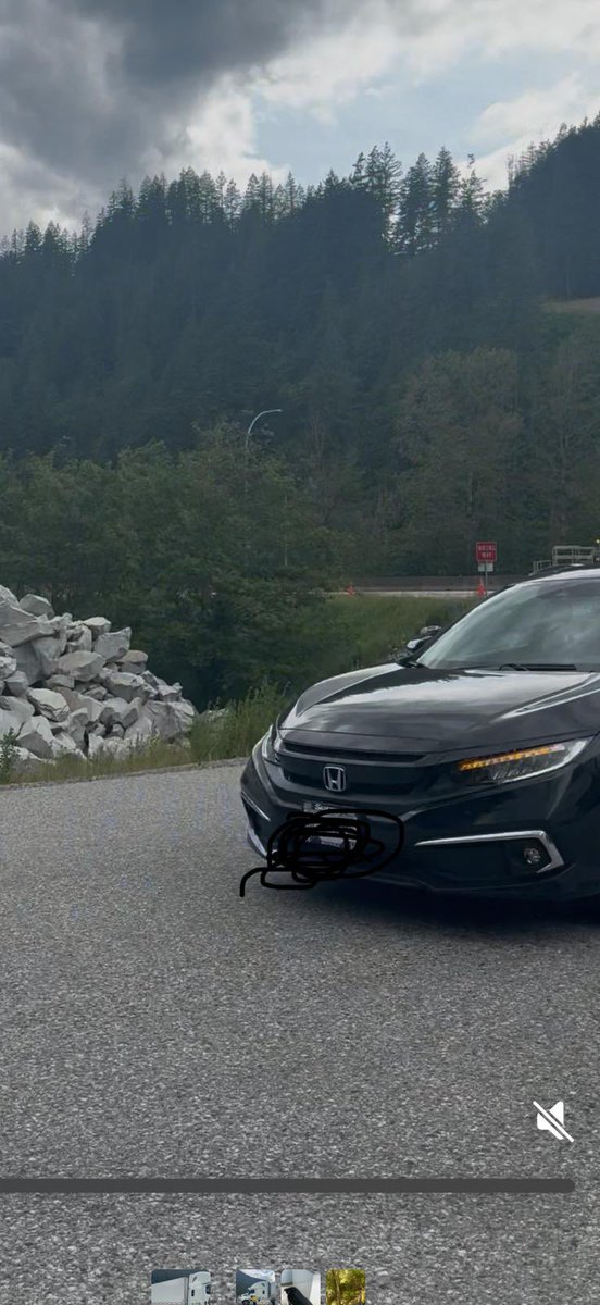 SharmilaSha3429's tweet image. Respected @narendramodi ji
I m disabled Hindu woman building North America’s 1st 1008 Shiva Lingam temple on my private land in Canada. I’m facing racism by Trans Mountain Pipeline &amp;amp; subcontractors. Please raise our voice #G7Summit2025 

#TempleFreedom #ModiAtG7 #MahakalProtect