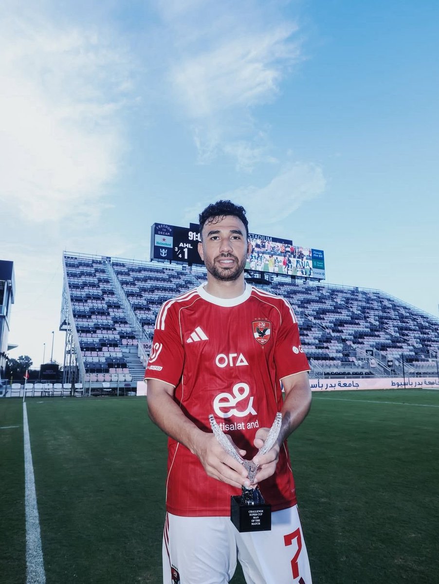 O maior Campeão do Século, o AL AHLY, passa por uma transformação no seu projeto esportivo.

E o primeiro grande teste será eliminar inimigos como Lionel Messi e o Palmeiras de Abel Ferreira.

No Grupo da Morte no Mundial de Clubes, o maior time da África tem um Plano 📉