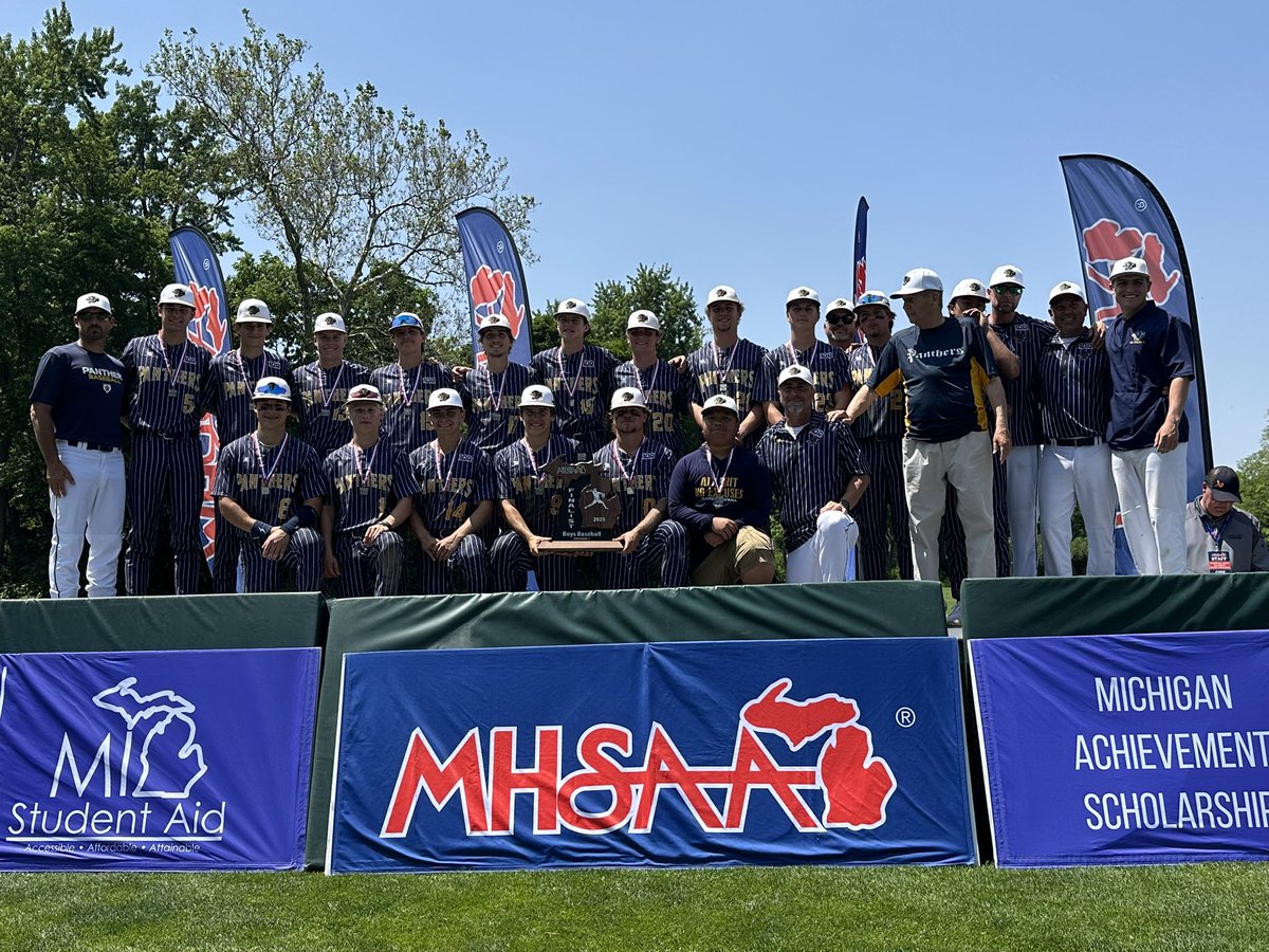 All good things must come to an end

Standish-Sterling Panthers are your 2025 D2 Runner Ups

Thank you Seniors!