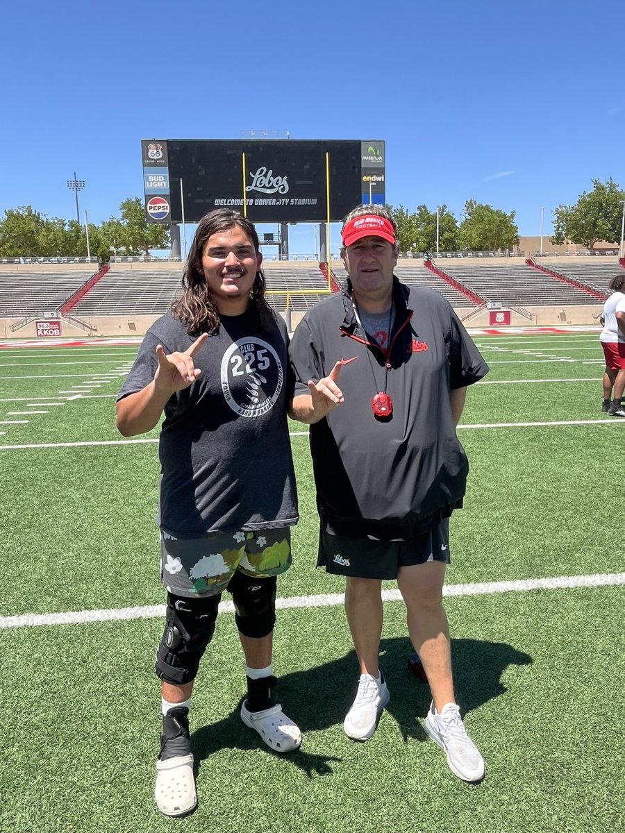 DylanYanovich26's tweet image. Thank you @UNMLoboFB for the great camp! Can’t wait to come back down for a game this fall! @Coach_Eck @Coach_CBooth @Coach_BerryFB @Waters21John @PalmerRidgeFB