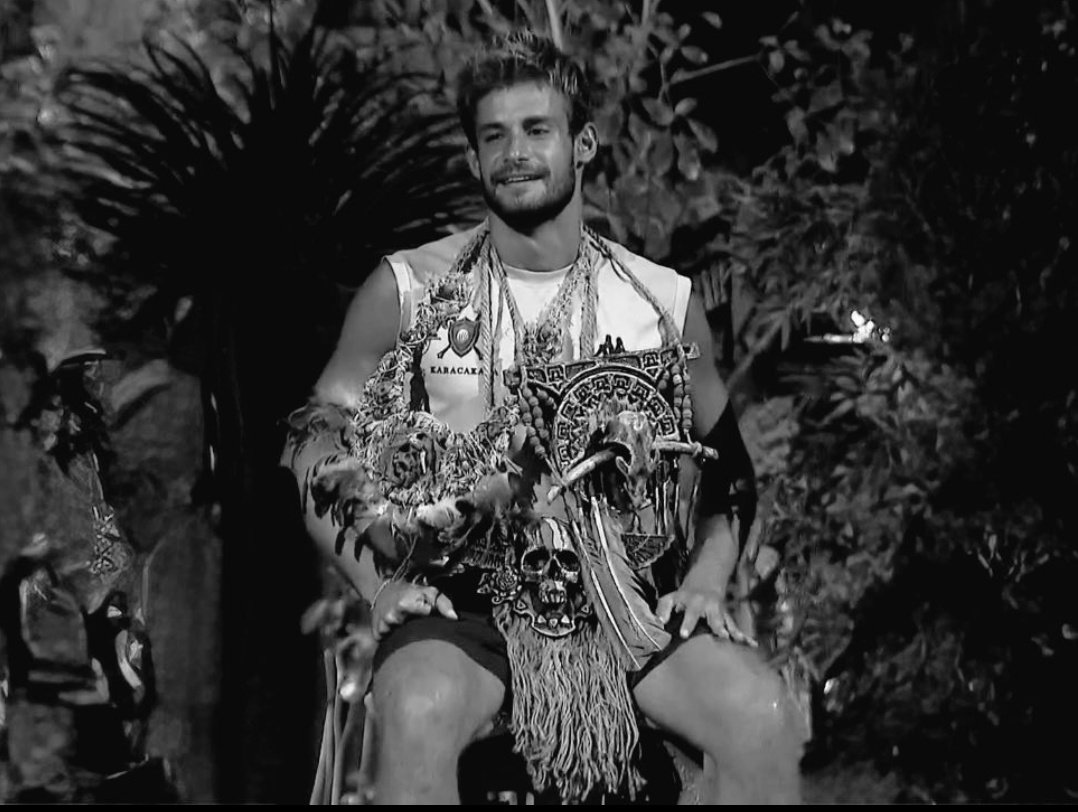 Survivor senin gibi bir yarışmacı asla görmeyecek...Sen tarih yazdın kupa kazanamasan bile kendini isbatladın, gönülümüzü kazandın...Seni desteklemekden hiç bir zaman vaz geçmedim, pes etmedim öylede olacak.. Tüm BKFC ailemizede başarılar diliyorum iyiki bu yolda sizinleydim 🛡🙏🏻