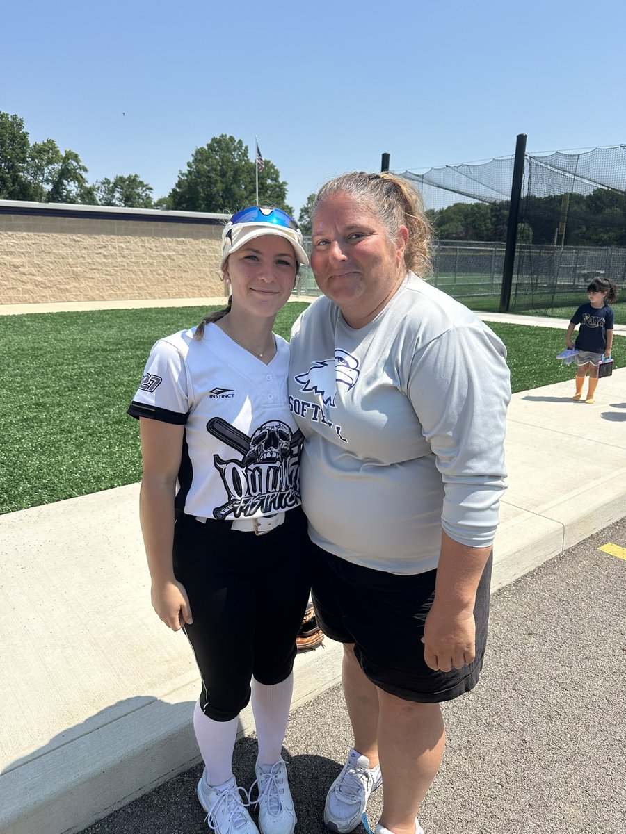 Thank you <a href="/CoachJLPrice/">Jackie Price</a>, Coach Lane, &amp; players for a great day at the AU Prospect Camp! I loved talking to current players that I played alongside and against <a href="/PopePresli/">presli pope</a> <a href="/a_l_l_y99/">Ally Williams</a>. The atmosphere at camp was one of the best! <a href="/AshlandUSball/">Ashland University Softball</a> <a href="/OutlawsWilliams/">OhioOutlawsWilliams</a> <a href="/OhioOutlawsPope/">Ohio Outlaws Premier - Pope</a>