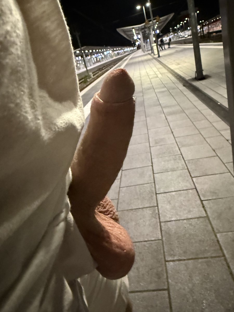 Horny am Bahnhof
