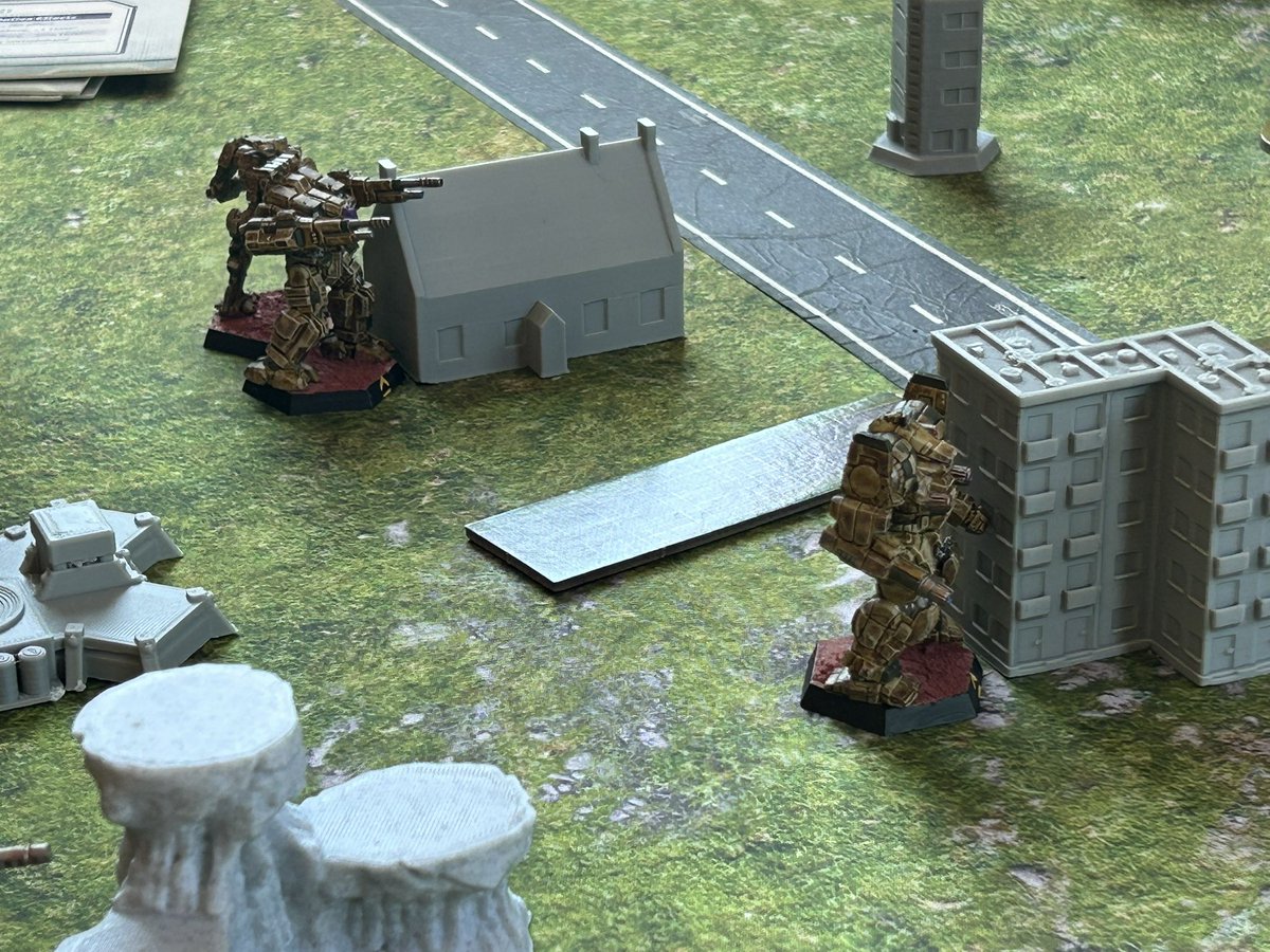 Got some #Alphastrike in today at <a href="/AMuseNGames/">A Muse N Games</a> #battletech