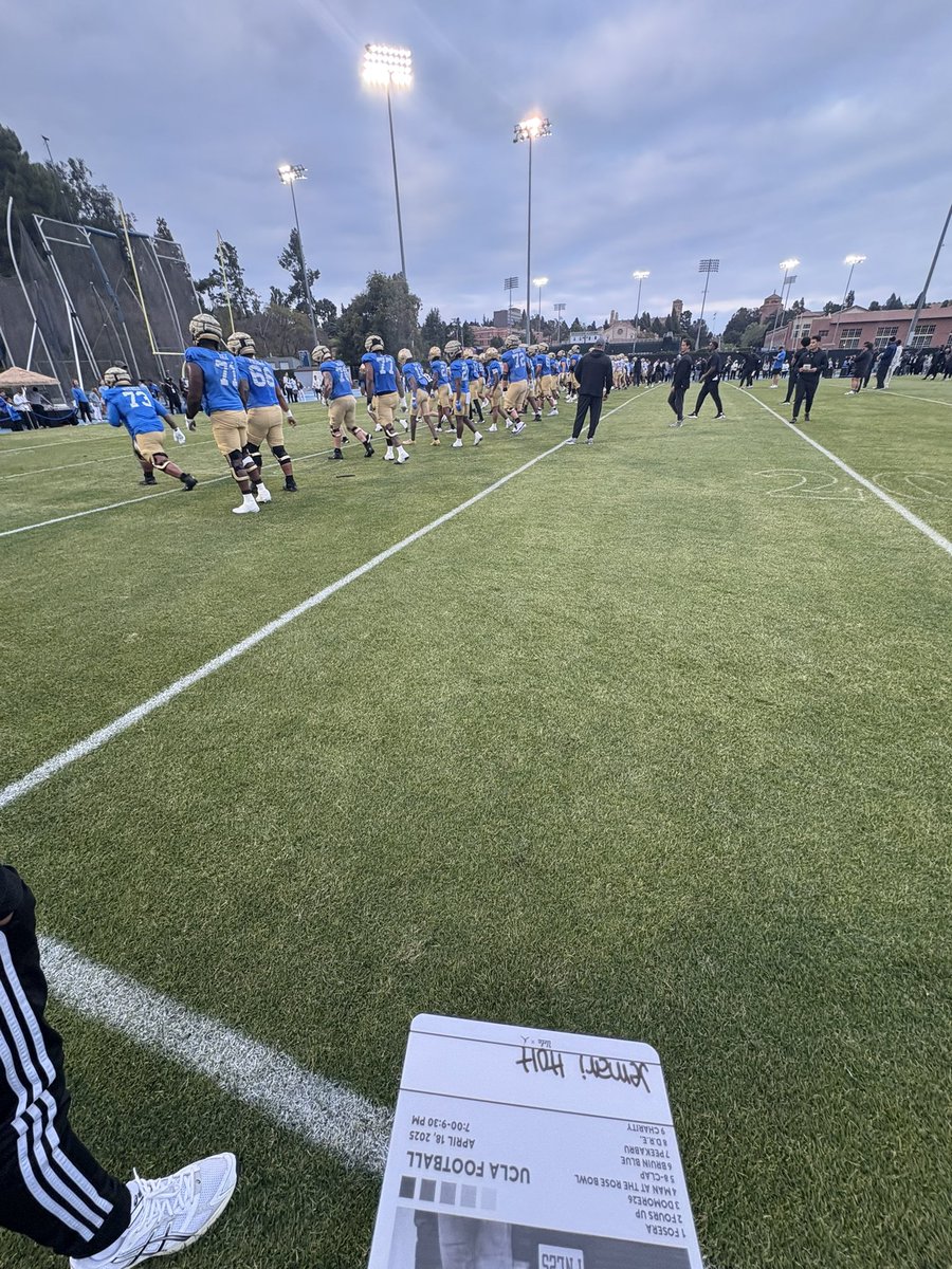 Jemari Holt (@mariholt2_) on Twitter photo I will be at the UCLA camp Tuesday 6/17!!! Go bruins🐻🐻 <a href="/CoachMarshawn/">Marshawn Friloux 🏁</a> <a href="/CoachWhiteEra/">Scott White ✈️</a> <a href="/CoachJTorres29/">Joe Torres</a> <a href="/Tracy_McDannald/">Tracy McDannald 📎</a> <a href="/AthleticsDrew/">King Drew Athletics</a> I will be at the UCLA camp Tuesday 6/17!!! Go bruins🐻🐻 <a href="/CoachMarshawn/">Marshawn Friloux 🏁</a> <a href="/CoachWhiteEra/">Scott White ✈️</a> <a href="/CoachJTorres29/">Joe Torres</a> <a href="/Tracy_McDannald/">Tracy McDannald 📎</a> <a href="/AthleticsDrew/">King Drew Athletics</a>