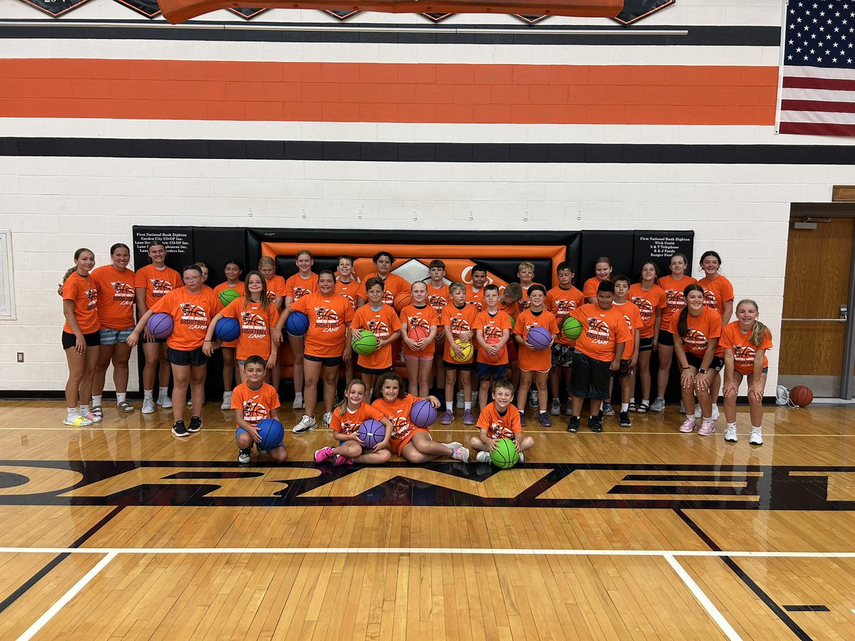 Thursday we finished up our Future Dighton Hornet Youth Camp. It was a great time! Thanks again to our sponsors for helping provide a T-Shirt and Basketball for every kid.🏀 #FutureHornets