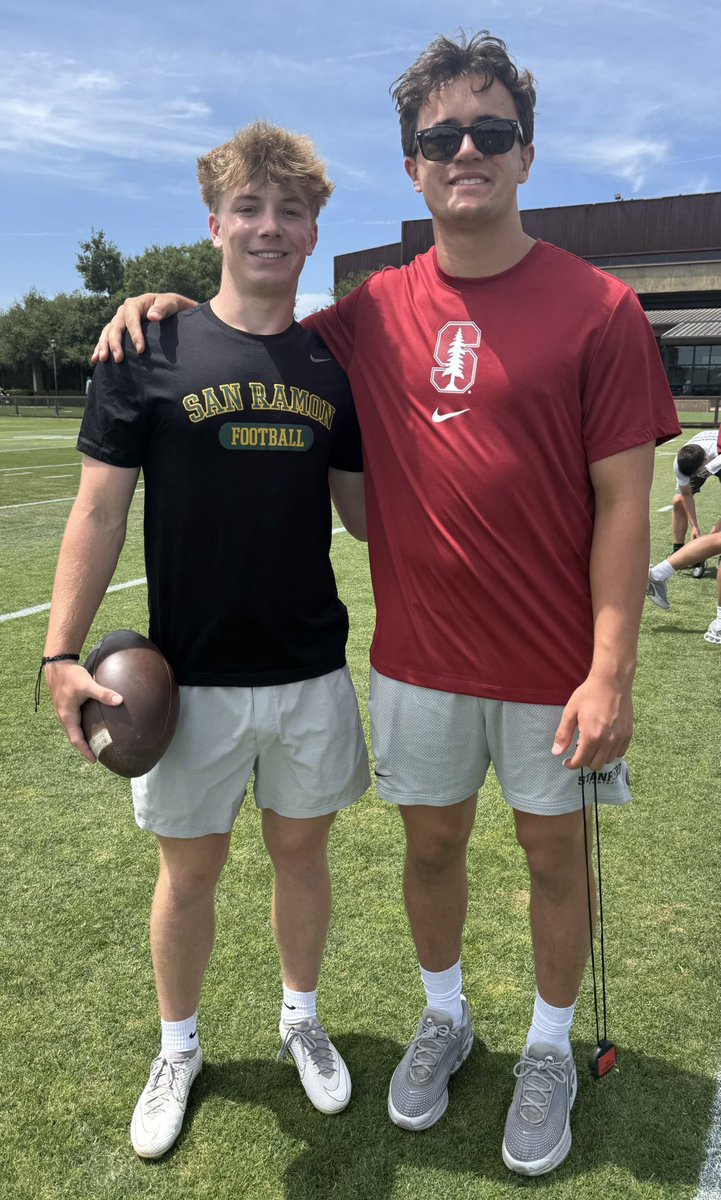 SebastianMiles0's tweet image. Great experience at the @StanfordFball Specialist Camp today! Got valuable work in during drills and finished by charting punts of 58 and 49 yards. Grateful for the opportunity and ready to keep grinding! Big thanks to @Fredguidici and @AidanFlintoft
@ThomasLee919…