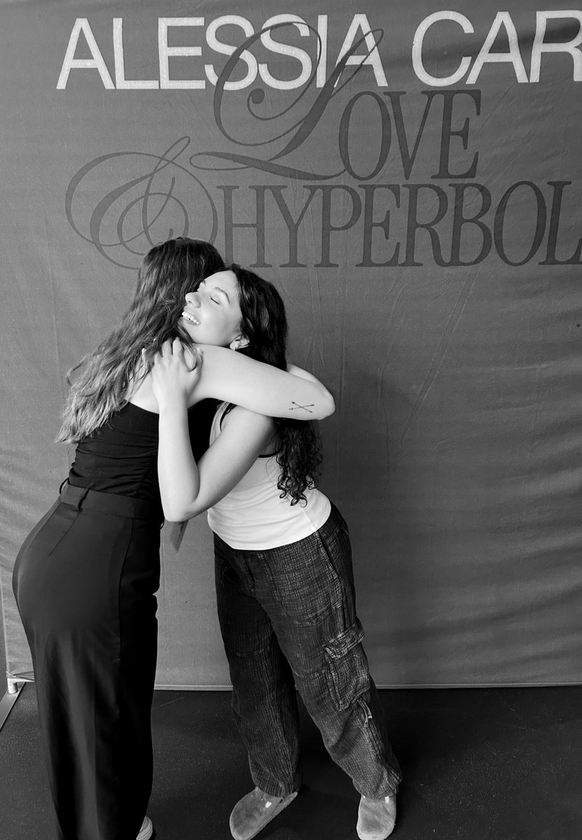 onlymainthing's tweet image. i love youuuu 🤍