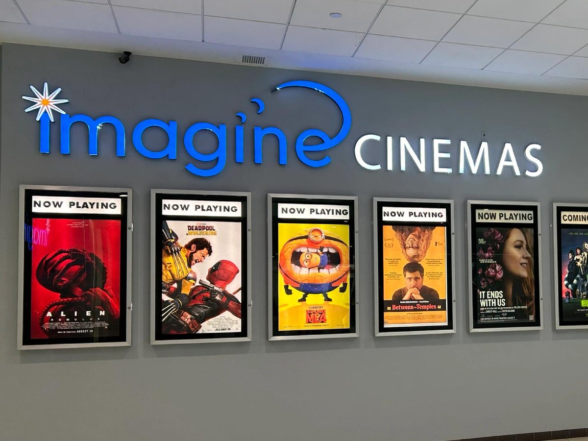 Screen time I actually enjoy 😍🎞️🍿