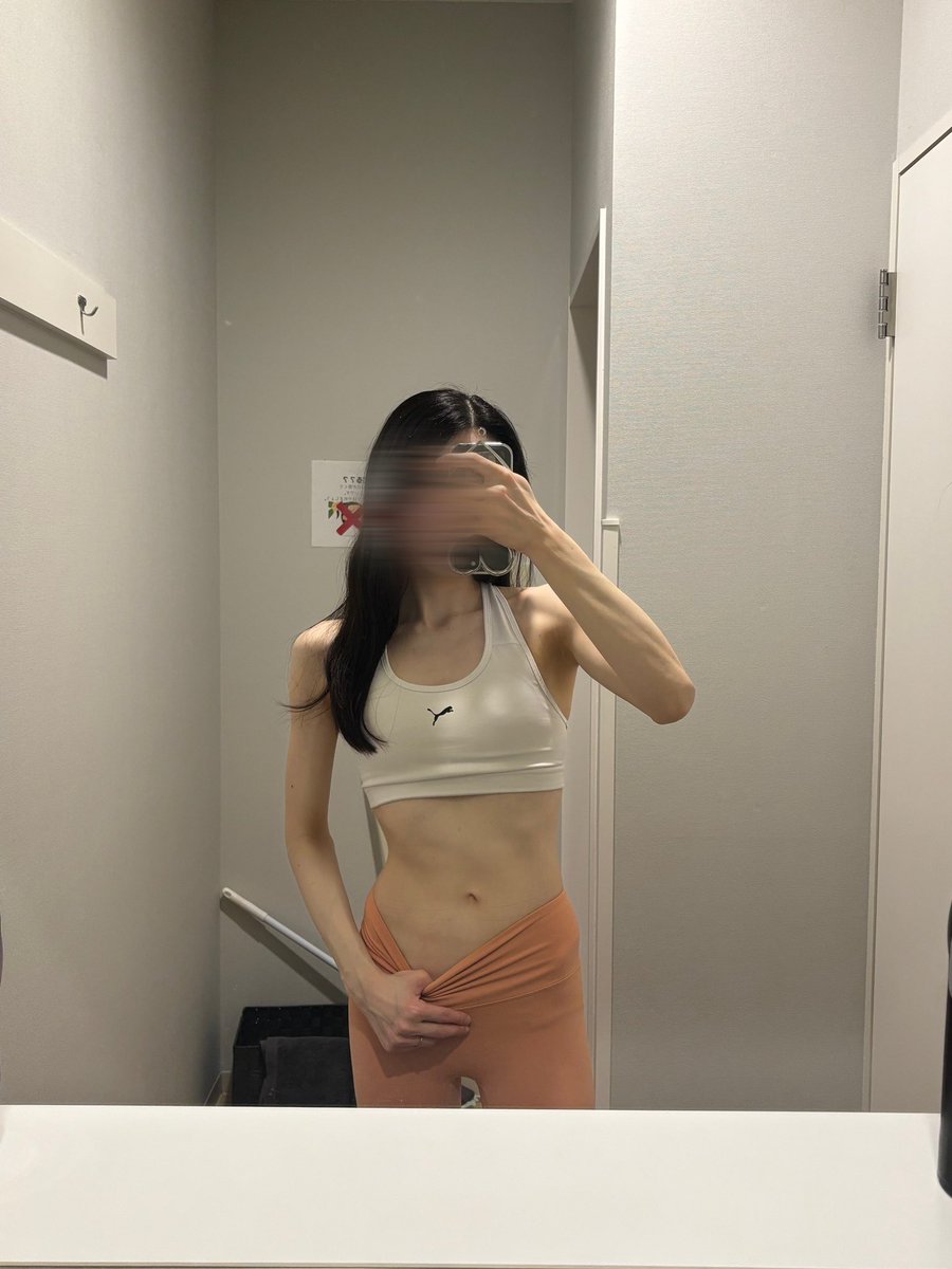 朝から有酸素しに行って来たよ~
ジム終わりには１キロ歩いて気になってたパン屋さん行って来た🥐🍞

#良き休日のはじまり
