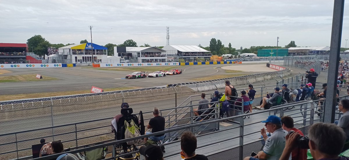 MotorPassion's tweet photo. A fabulous day 1 at #LeMans24 https://t.co/jGRFcX9P2m
