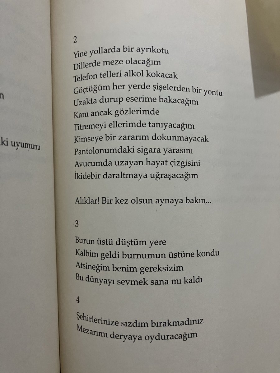 “Dillerde meze olacağım 
Telefon telleri alkol kokacak”